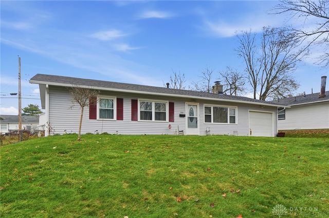 1230 Hemlock Drive, Fairborn, OH 45324