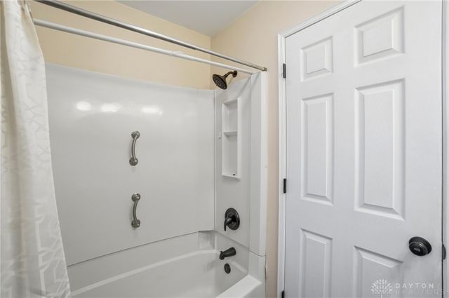 1230 Hemlock Drive, Fairborn, OH 45324