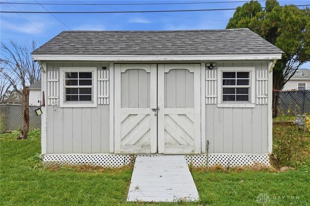 1230 Hemlock Drive, Fairborn, OH 45324