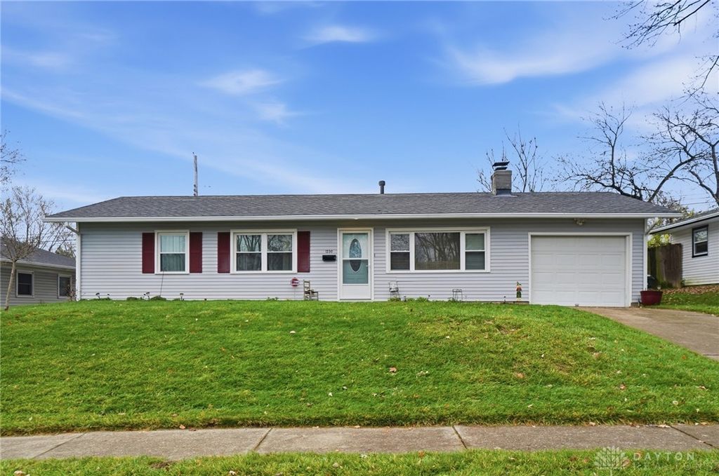 1230 Hemlock Drive, Fairborn, OH 45324