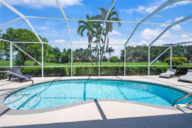 7112 Falcons Glen BLVD, Naples, FL 34113