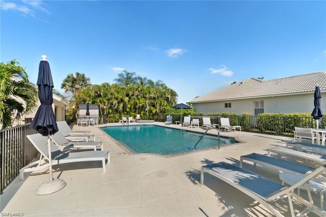 7112 Falcons Glen BLVD, Naples, FL 34113