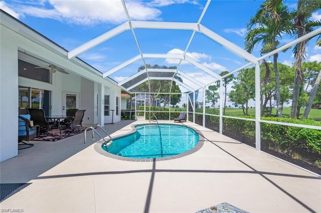 7112 Falcons Glen BLVD, Naples, FL 34113