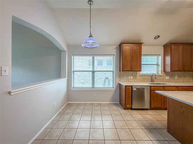 8540 Cactus Patch Way, Fort Worth, TX 76131