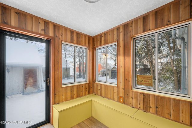 1821 Stahlwood Avenue, Toledo, OH 43613