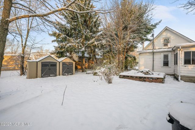 1821 Stahlwood Avenue, Toledo, OH 43613