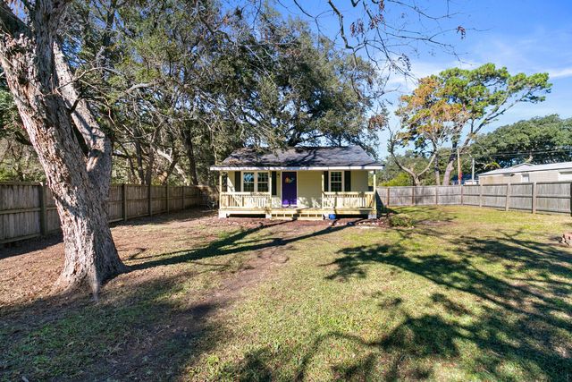 1816 Battery Island Drive, Charleston, SC 29412