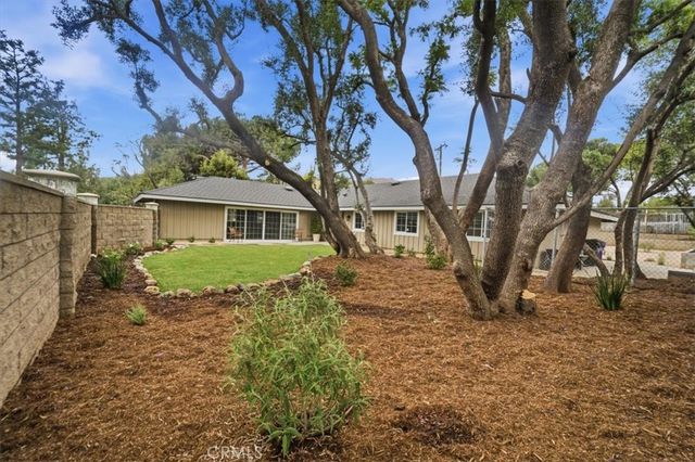 7831 LIVE OAK Drive, Jurupa Valley, CA 92509