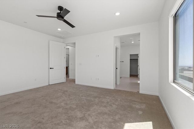 10489 Mountain Aster Avenue, Las Vegas, NV 89166
