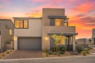 10489 Mountain Aster Avenue, Las Vegas, NV 89166