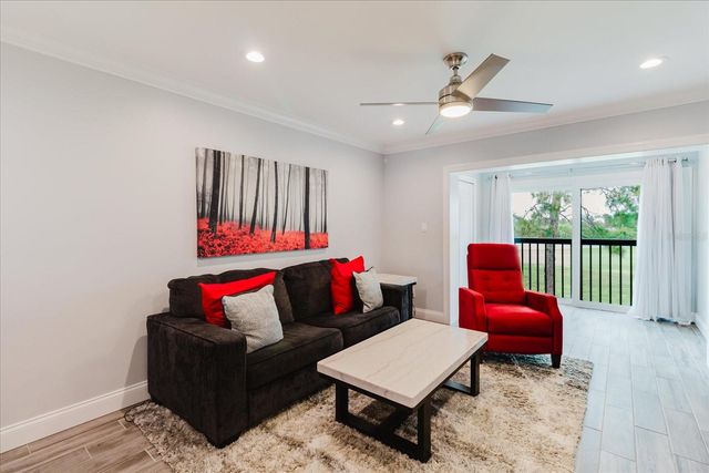 2073 SKIMMER COURT W 222, Clearwater, FL 33762