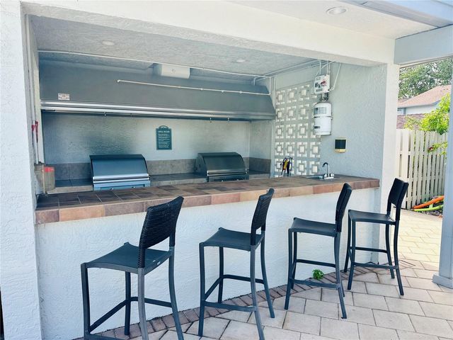 2073 SKIMMER COURT W 222, Clearwater, FL 33762