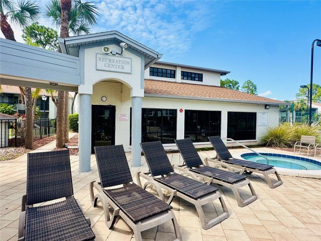 2073 SKIMMER COURT W 222, Clearwater, FL 33762