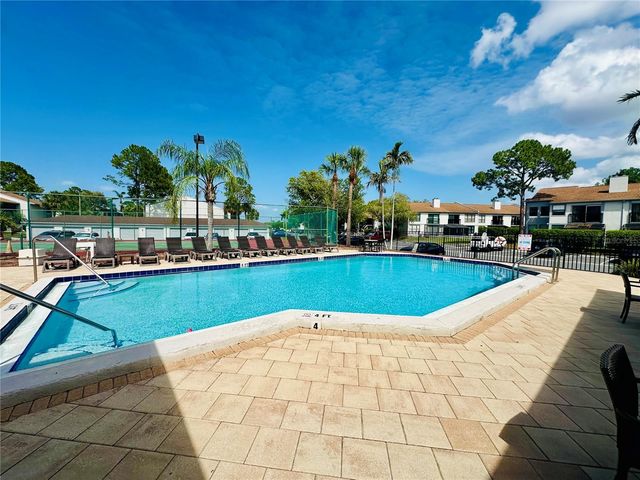 2073 SKIMMER COURT W 222, Clearwater, FL 33762