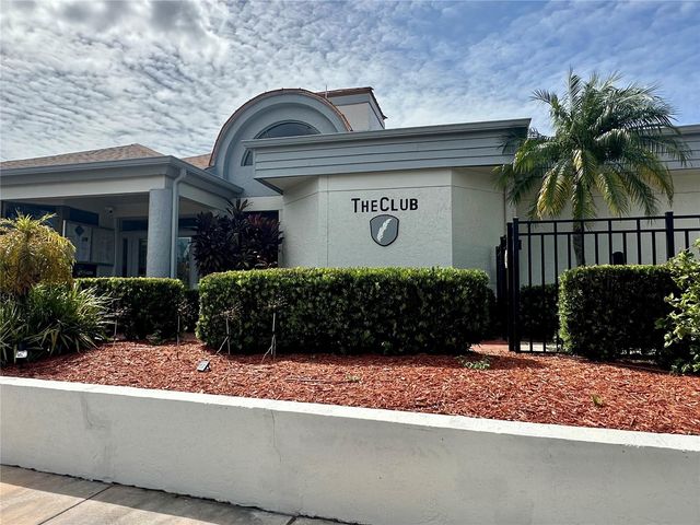 2073 SKIMMER COURT W 222, Clearwater, FL 33762