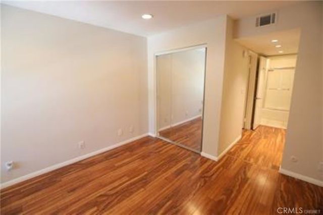 22100 Burbank, Woodland Hills, CA 91367