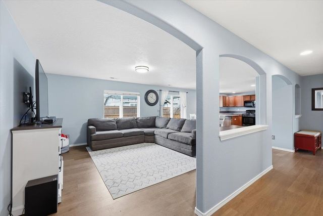 12506 W 2nd Ave, Airway Heights, WA 99001