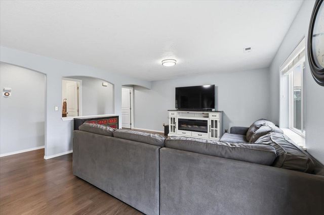 12506 W 2nd Ave, Airway Heights, WA 99001