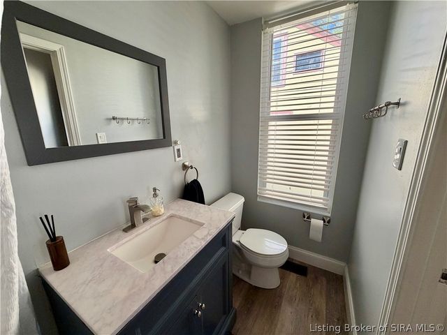 430 W Harrison Avenue, Clarksville, IN 47129