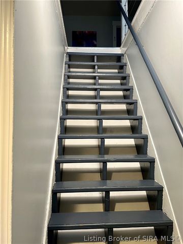 430 W Harrison Avenue, Clarksville, IN 47129