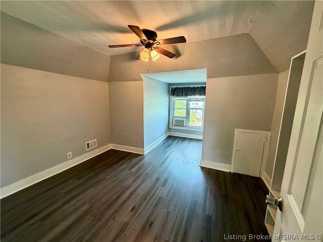 430 W Harrison Avenue, Clarksville, IN 47129