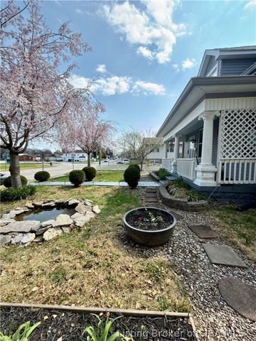 430 W Harrison Avenue, Clarksville, IN 47129