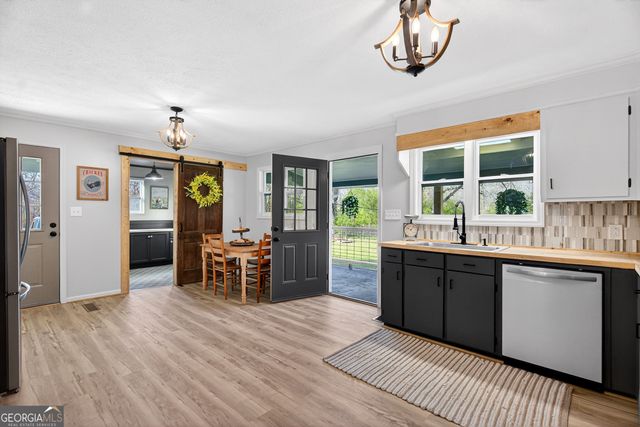 288 Bradfield Drive, Lagrange, GA 30240