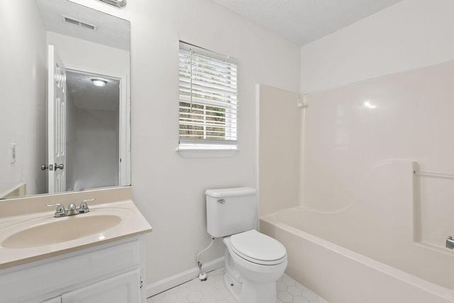 3631 Raiders Ridge Drive, Stonecrest, GA 30038