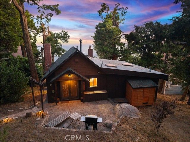 24251 Great View, Crestline, CA 92325