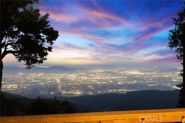 24251 Great View, Crestline, CA 92325