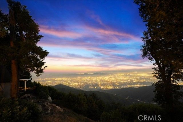 24251 Great View, Crestline, CA 92325