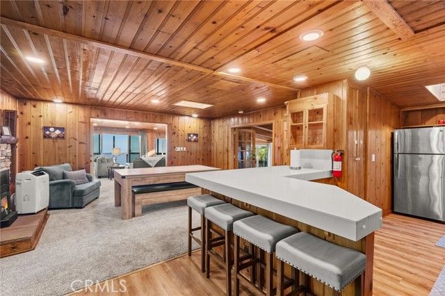 24251 Great View, Crestline, CA 92325