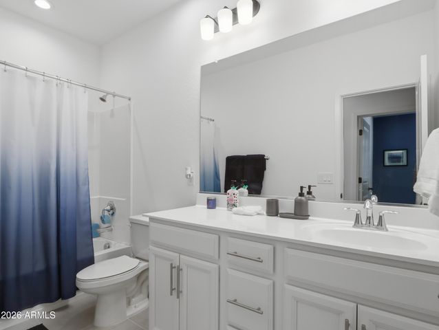 12125 W LUXTON Lane, Avondale, AZ 85323