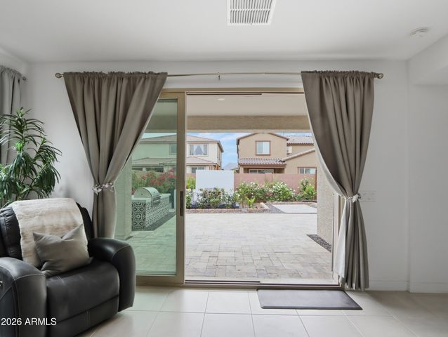 12125 W LUXTON Lane, Avondale, AZ 85323