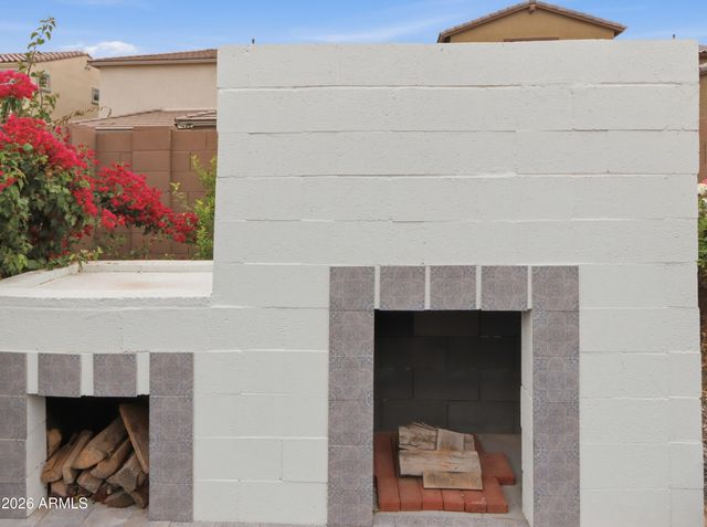 12125 W LUXTON Lane, Avondale, AZ 85323
