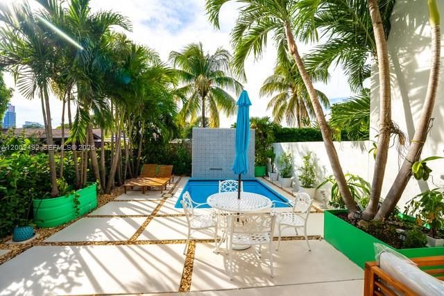 2766 SW 33rd Ave 2766, Miami, FL 33133