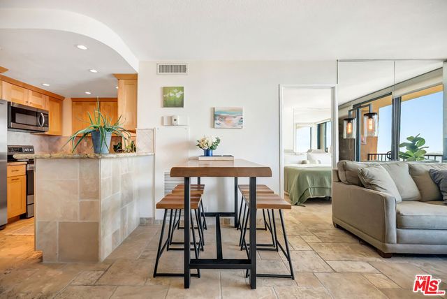 1750 E Ocean Boulevard 704, Long Beach, CA 90802