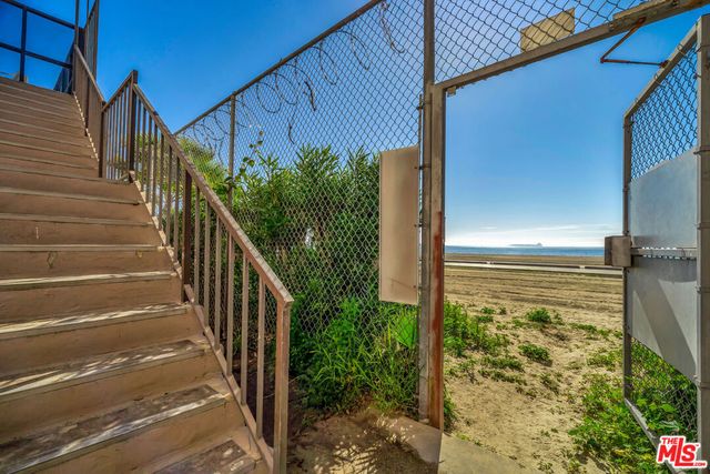 1750 E Ocean Boulevard 704, Long Beach, CA 90802