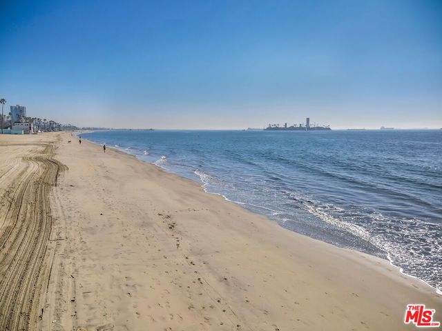 1750 E Ocean Boulevard 704, Long Beach, CA 90802