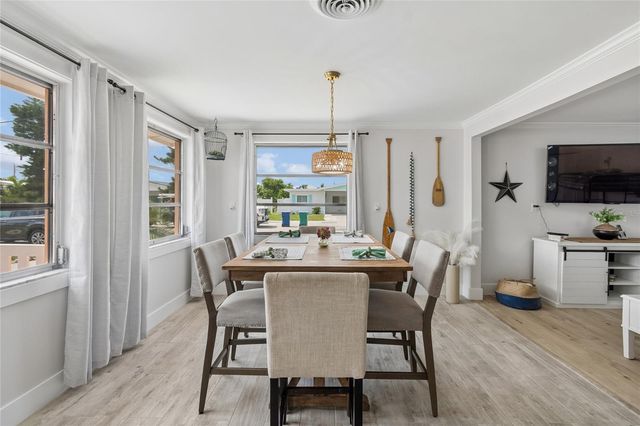 403 63RD STREET, Holmes Beach, FL 34217