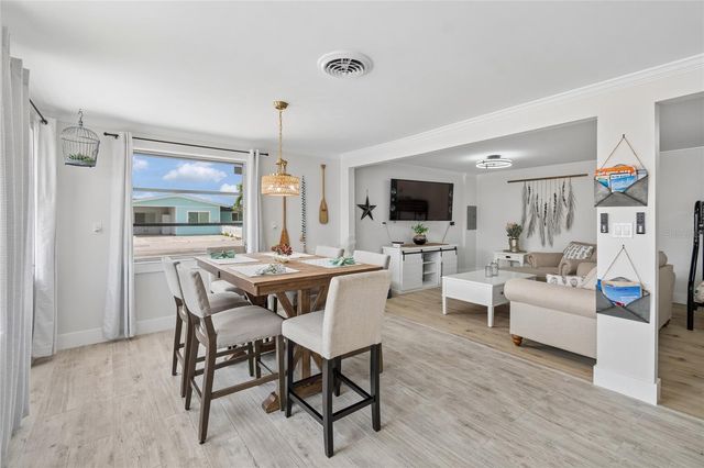 403 63RD STREET, Holmes Beach, FL 34217
