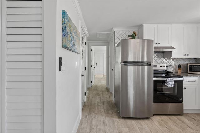403 63RD STREET, Holmes Beach, FL 34217