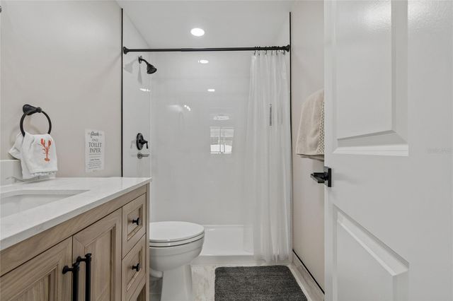 403 63RD STREET, Holmes Beach, FL 34217