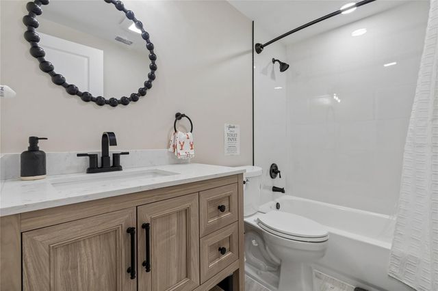 403 63RD STREET, Holmes Beach, FL 34217