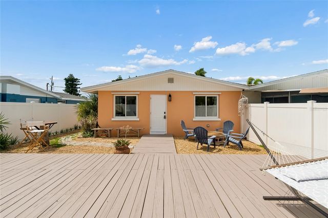 403 63RD STREET, Holmes Beach, FL 34217