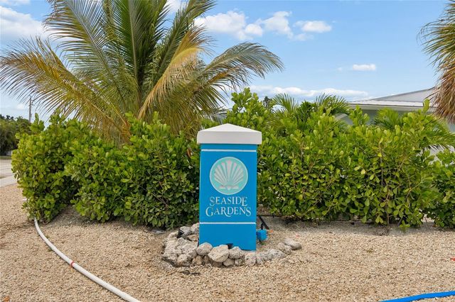 403 63RD STREET, Holmes Beach, FL 34217
