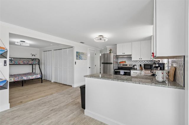 403 63RD STREET, Holmes Beach, FL 34217