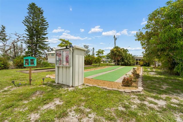 403 63RD STREET, Holmes Beach, FL 34217