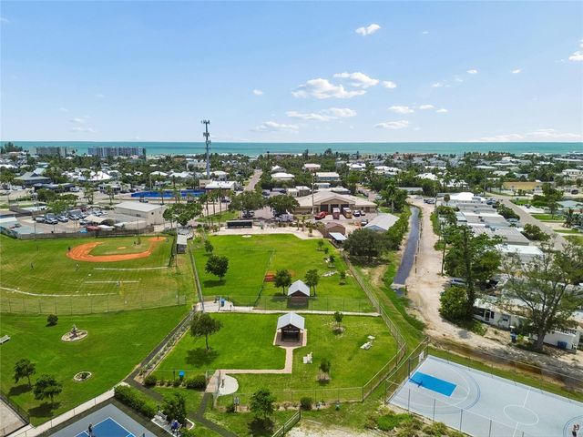 403 63RD STREET, Holmes Beach, FL 34217