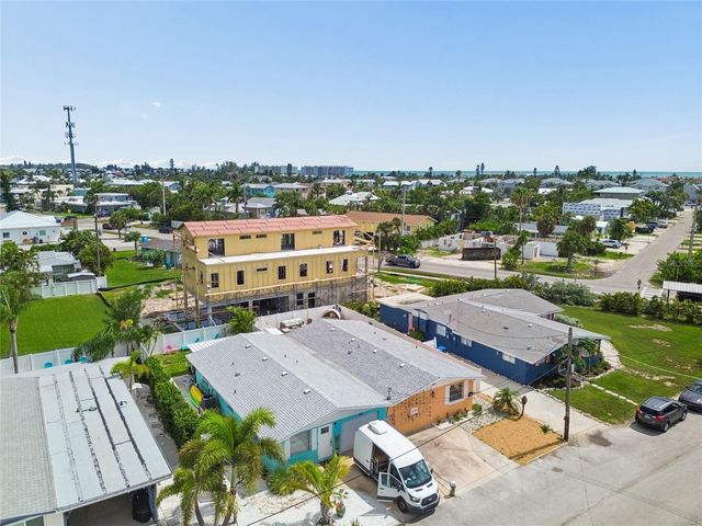 403 63RD STREET, Holmes Beach, FL 34217